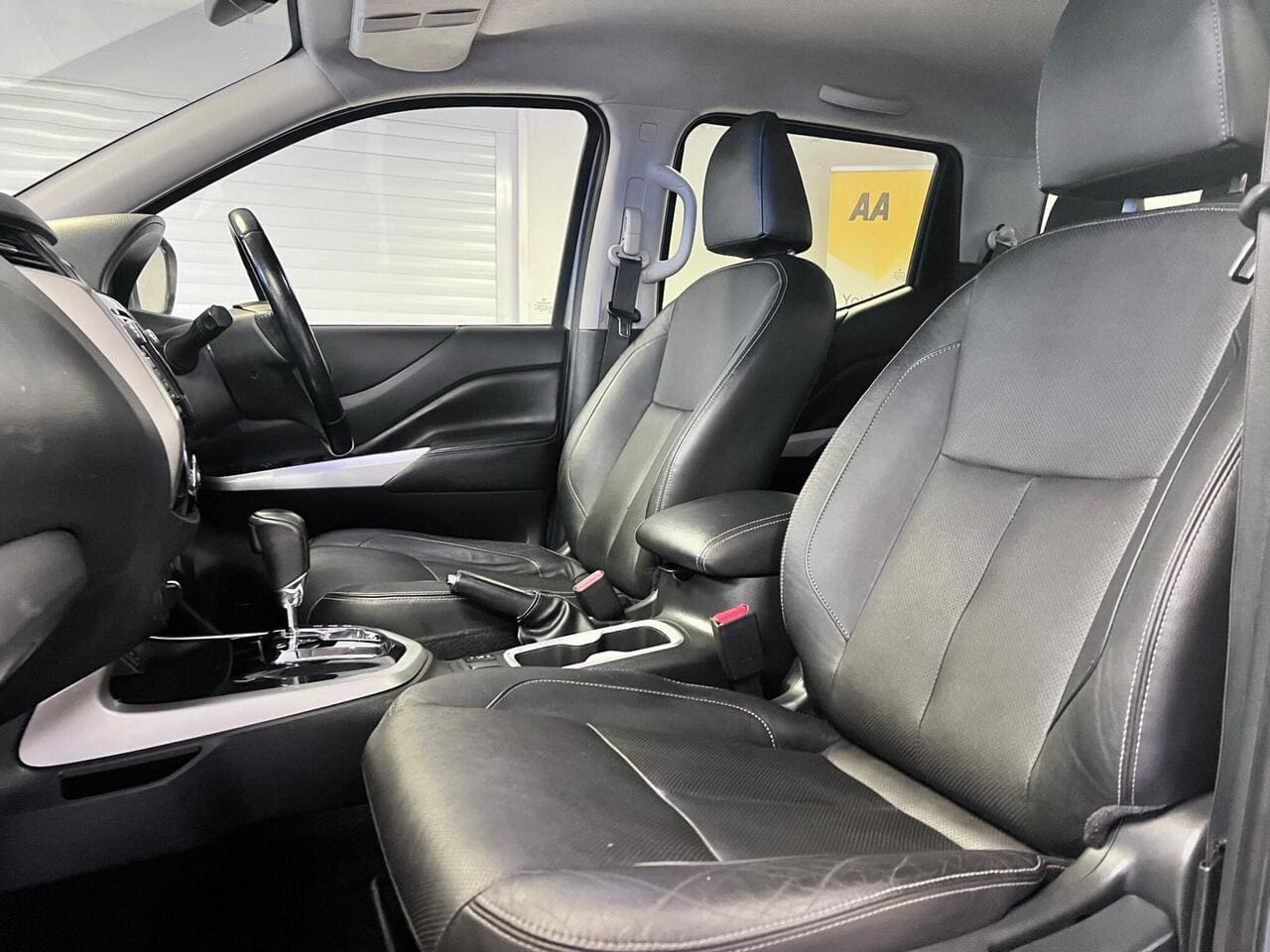 2019 Nissan Navara, seat front passenger (photo 24 of 33)