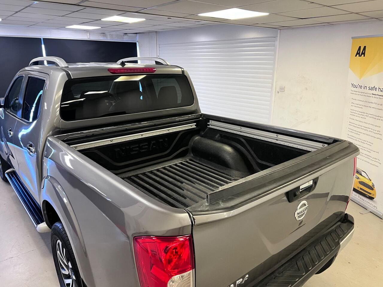 2019 Nissan Navara (photo 8 of 33)