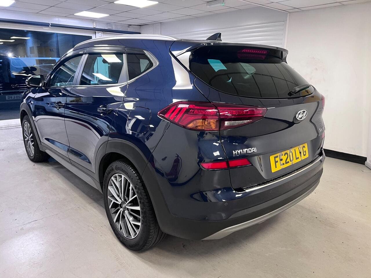 2020 Hyundai TUCSON, rear left (photo 8 of 40)