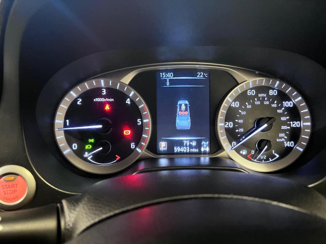 2019 Nissan Navara, driver instruments (photo 32 of 33)