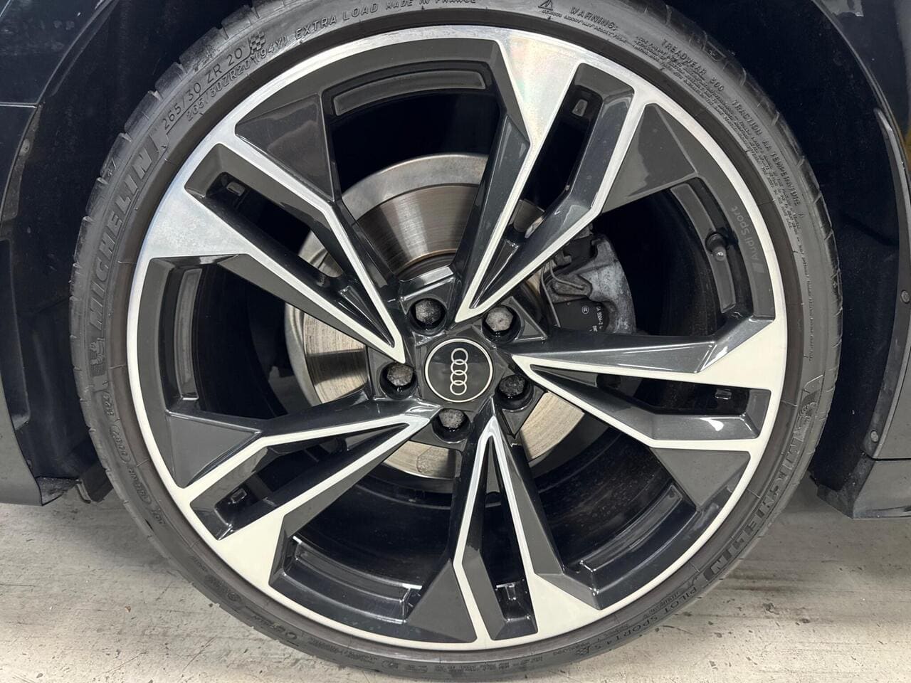 2023 Audi A5, wheel (photo 42 of 56)