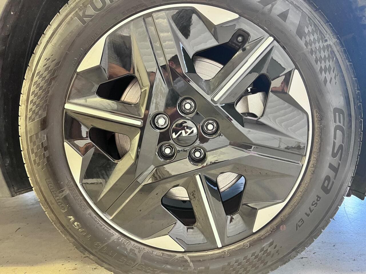 2025 Kia EV6, wheel (photo 36 of 37)