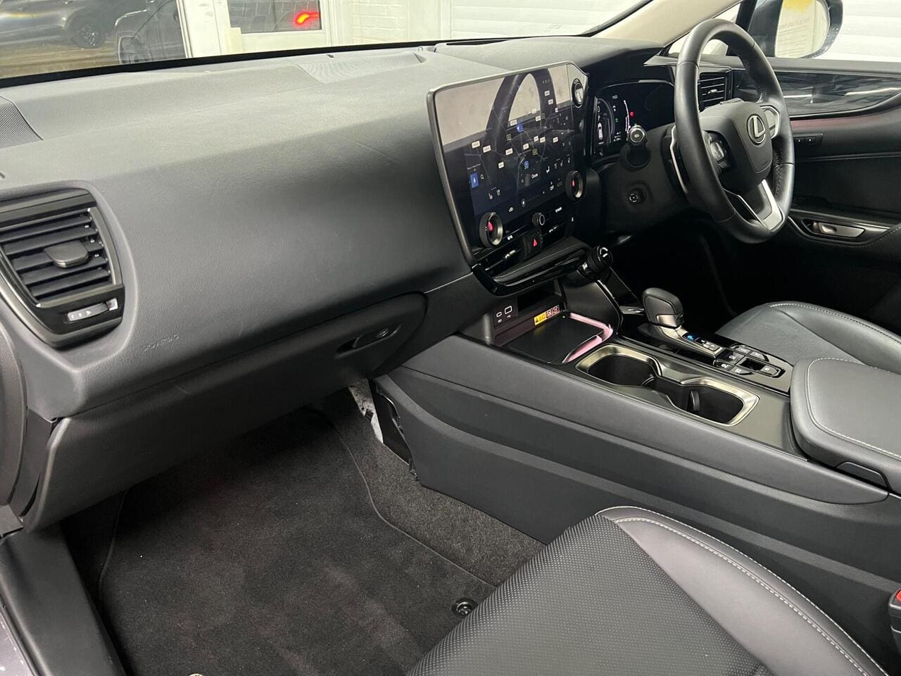 2022 Lexus NX, interior front (photo 12 of 46)