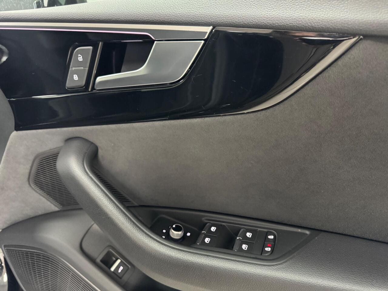 2023 Audi A5, misc controls (photo 18 of 56)