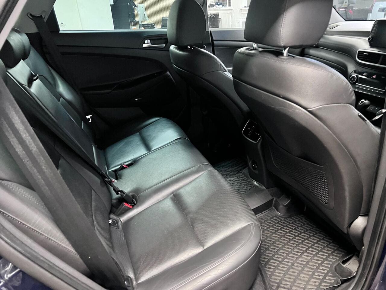 2020 Hyundai TUCSON, seats rear (photo 29 of 40)