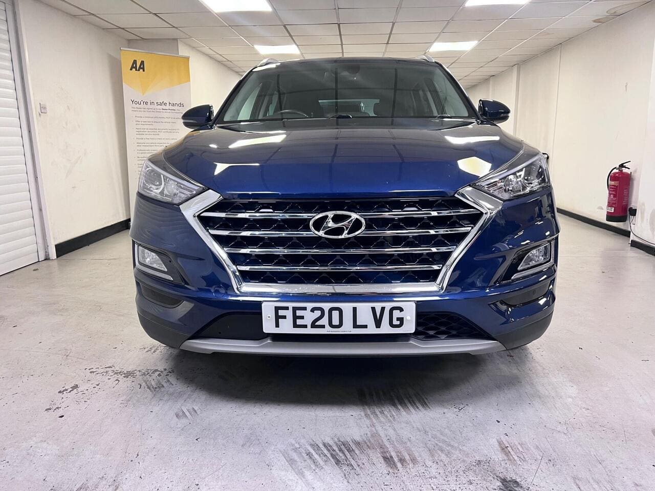 2020 Hyundai TUCSON, front (photo 2 of 40)