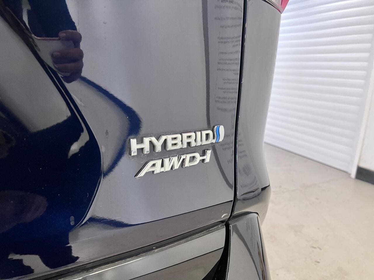 2020 Toyota RAV4 (photo 14 of 49)