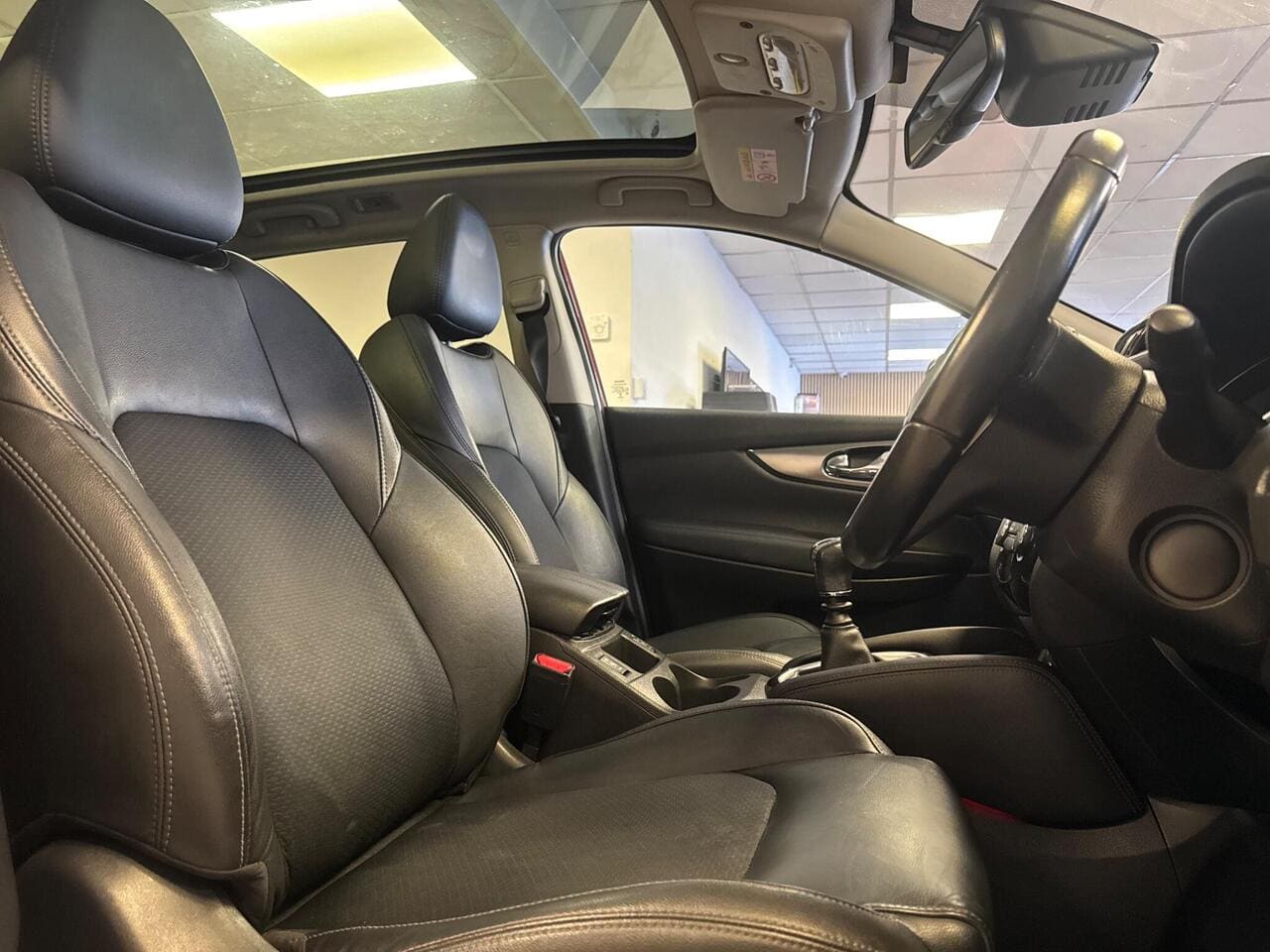 2017 Nissan Qashqai, seat driver (photo 8 of 36)