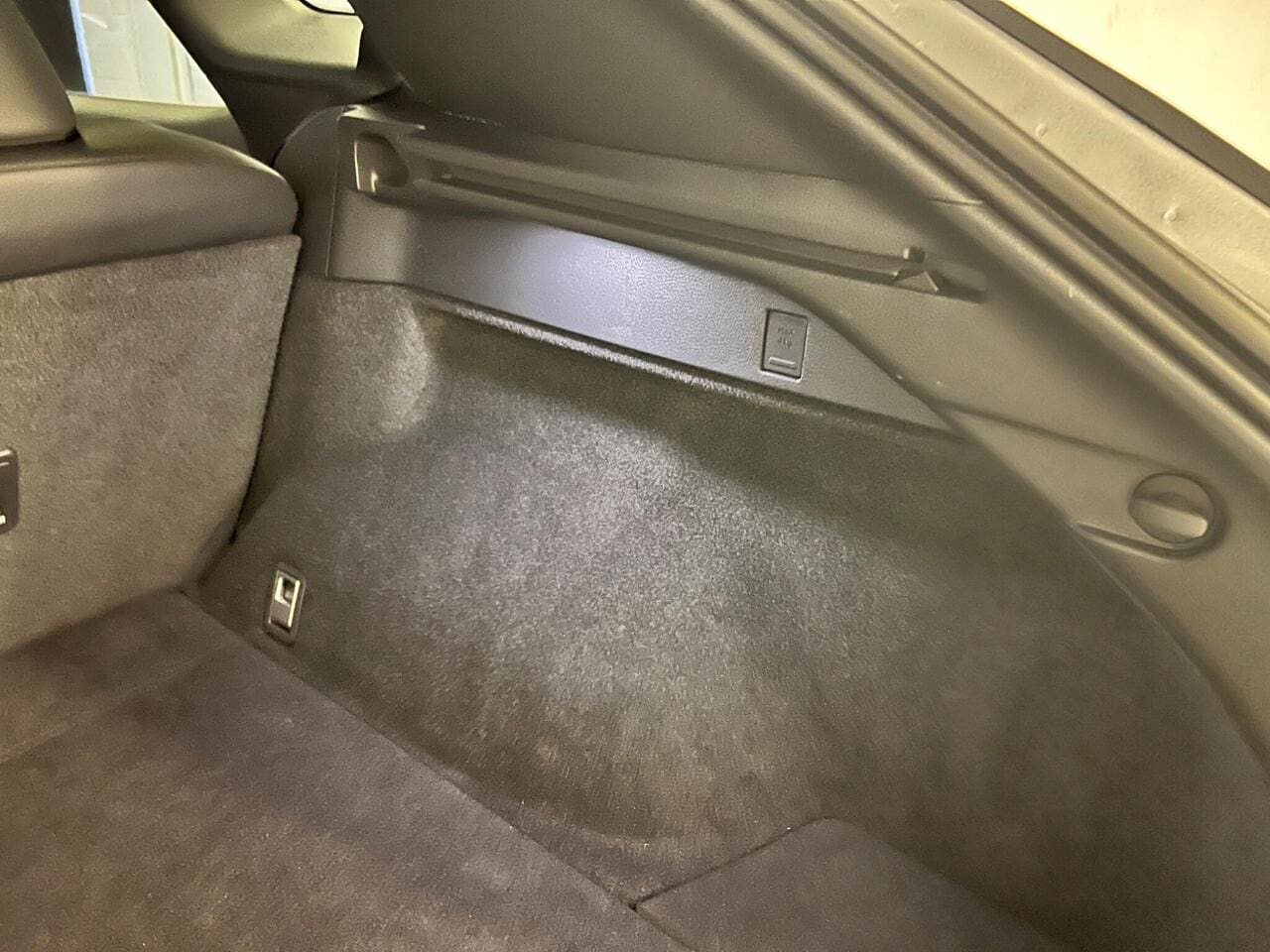 2024 Lexus RX, seats rear (photo 16 of 57)