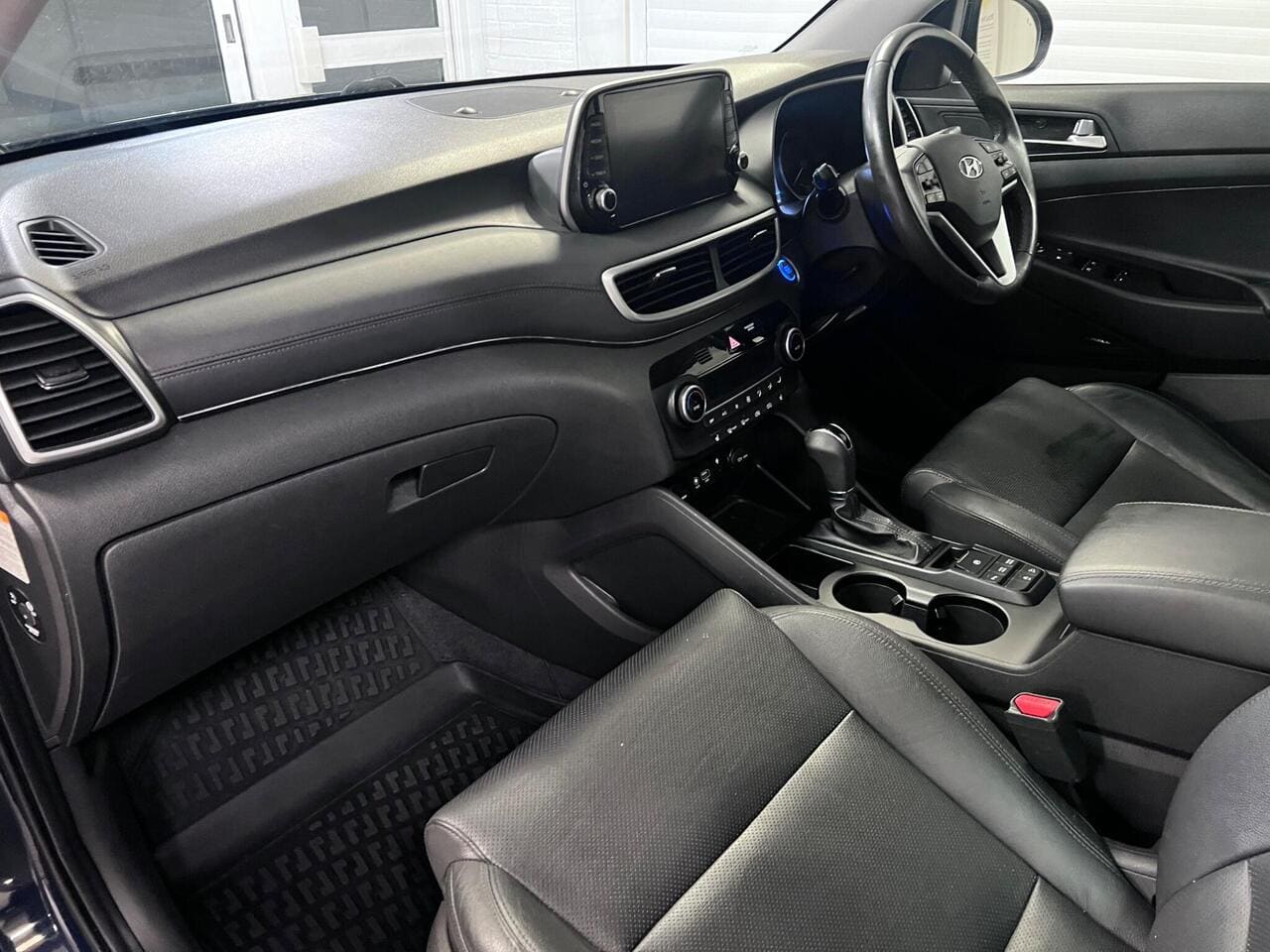 2020 Hyundai TUCSON, seat front passenger (photo 18 of 40)