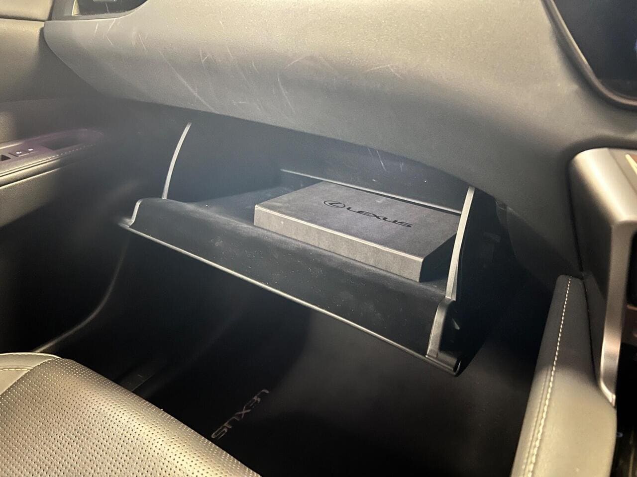 2024 Lexus RX, glove box (photo 51 of 57)