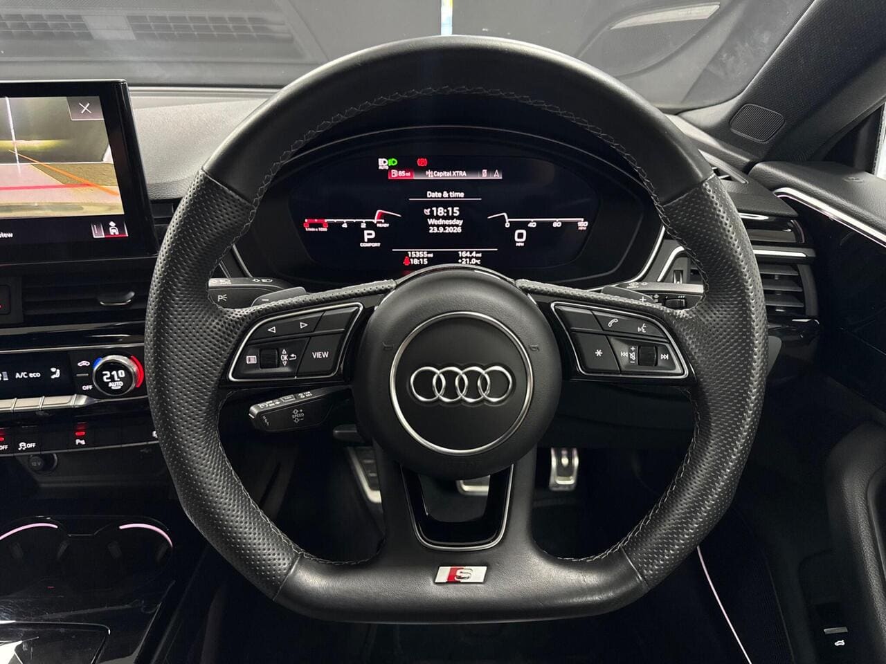 2023 Audi A5, steering wheel (photo 28 of 56)
