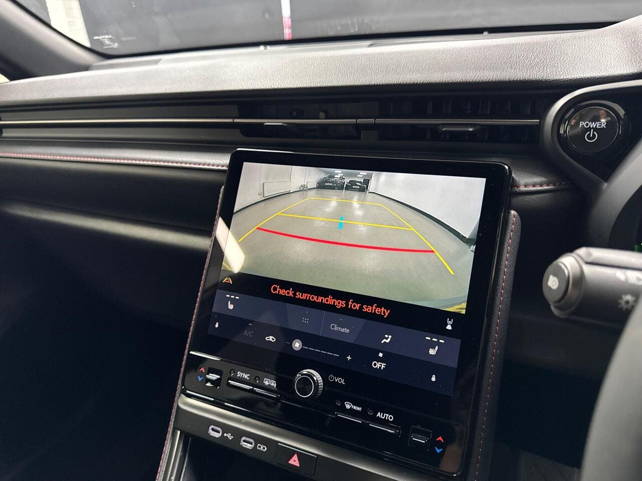 2025 Lexus LBX, infotainment system (photo 29 of 38)