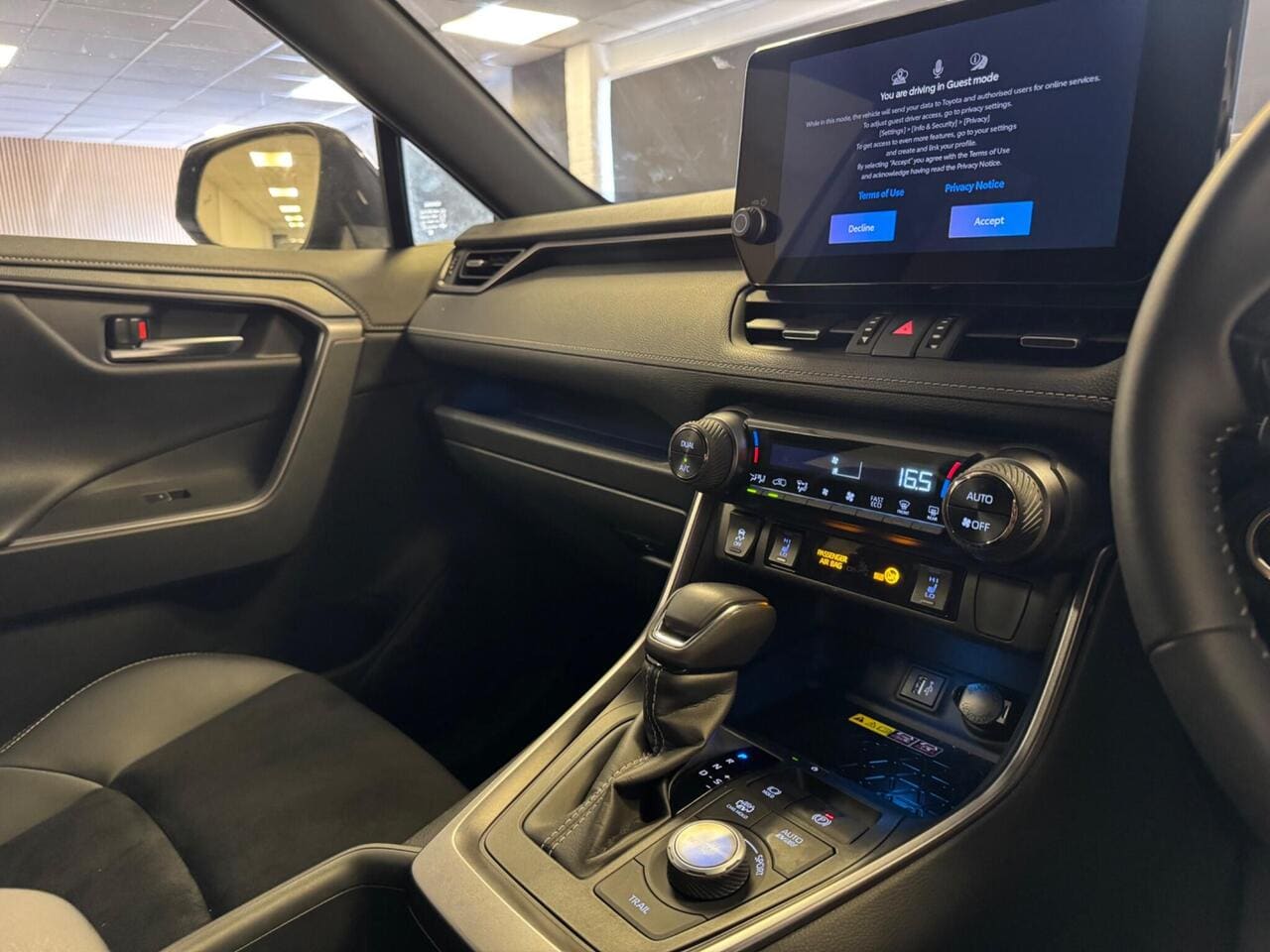 2025 Toyota RAV4, interior front (photo 10 of 41)