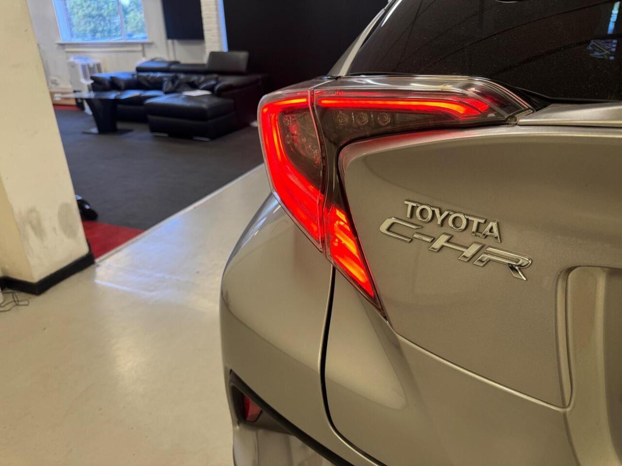 2017 Toyota C-HR, lights rear (photo 24 of 31)