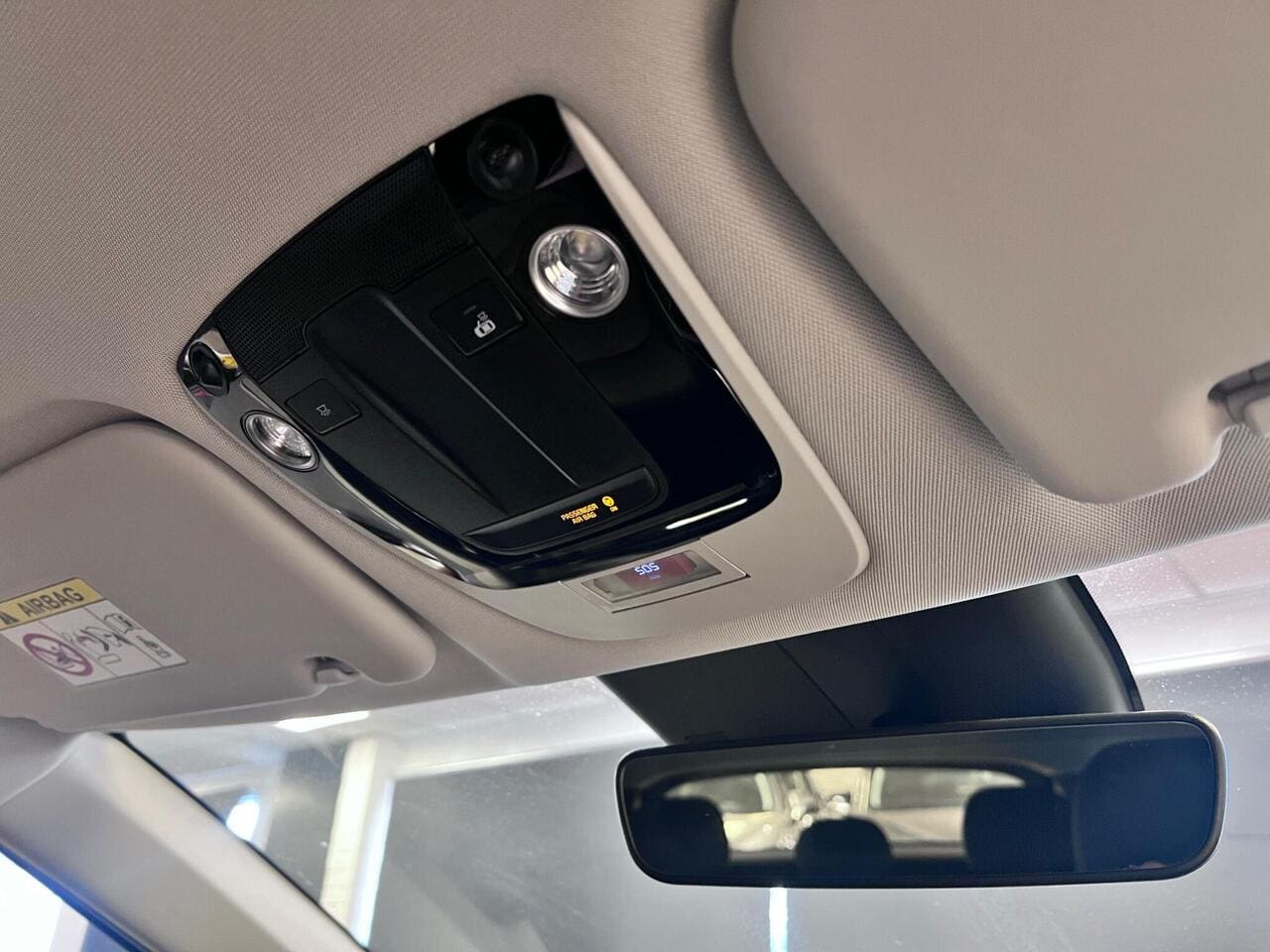 2025 Kia EV6 (photo 24 of 37)