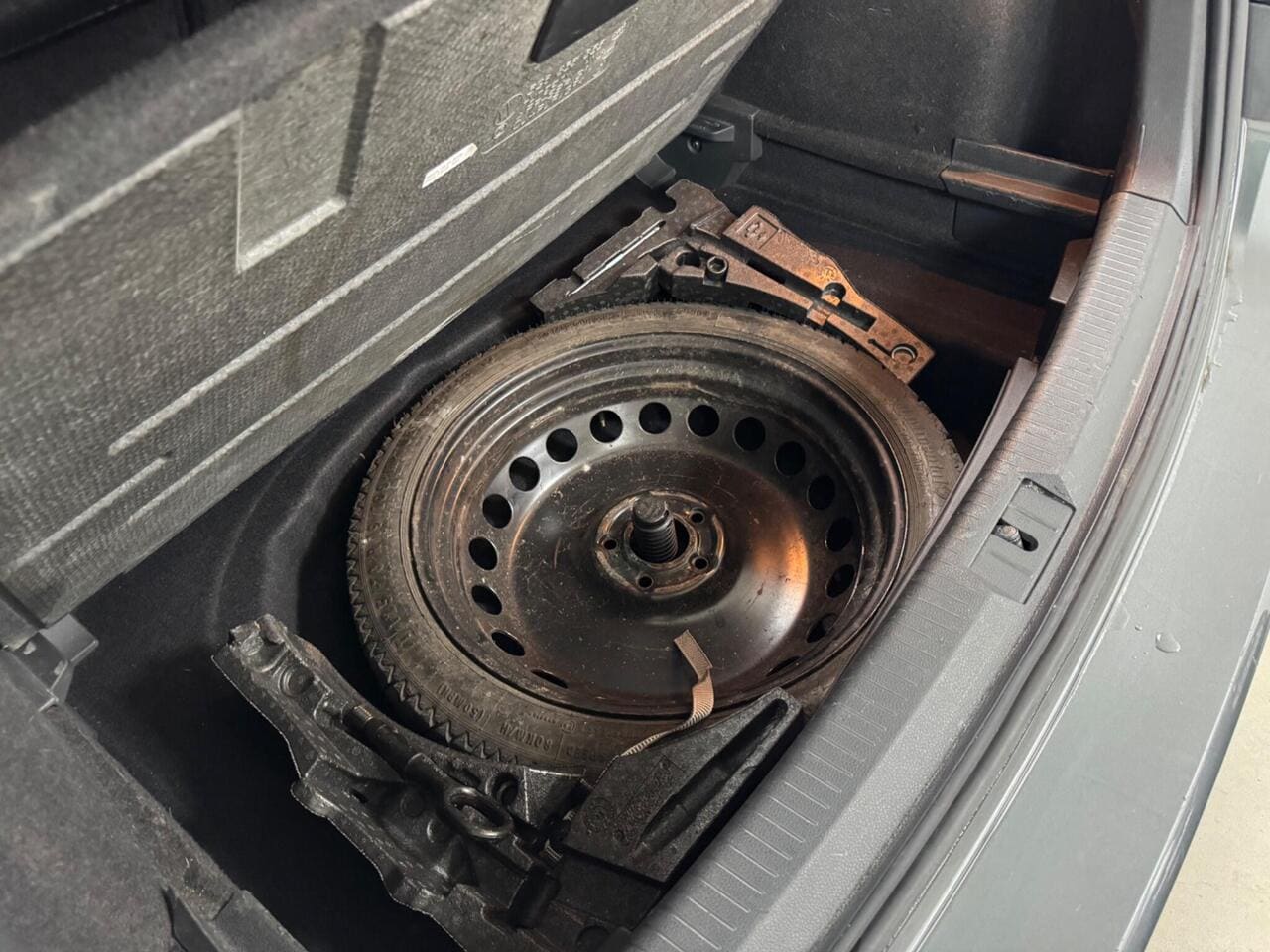 2019 Volkswagen Golf (photo 9 of 30)