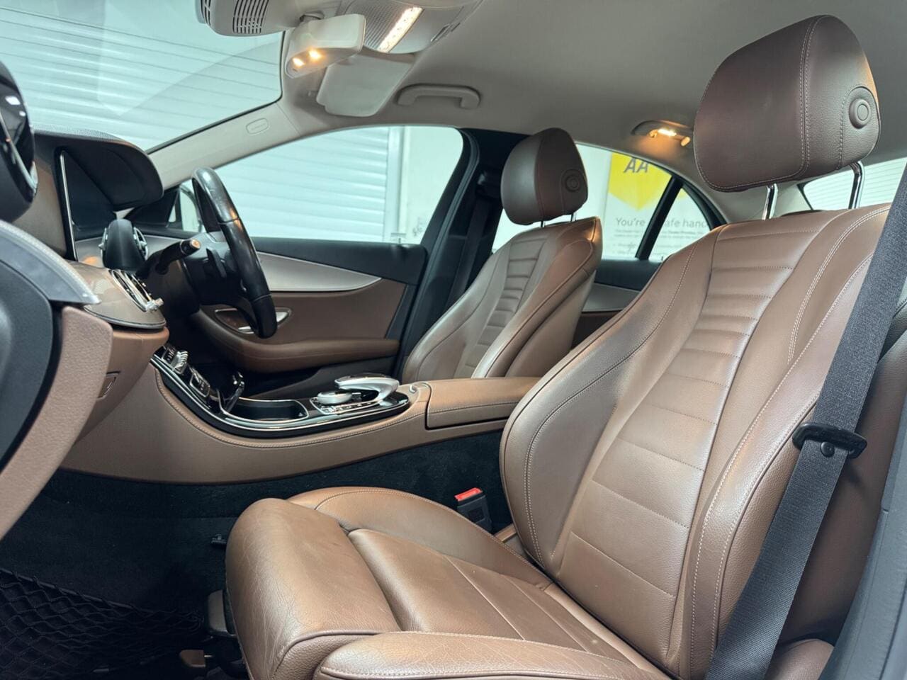 2018 Mercedes-Benz E Class, seat front passenger (photo 8 of 36)
