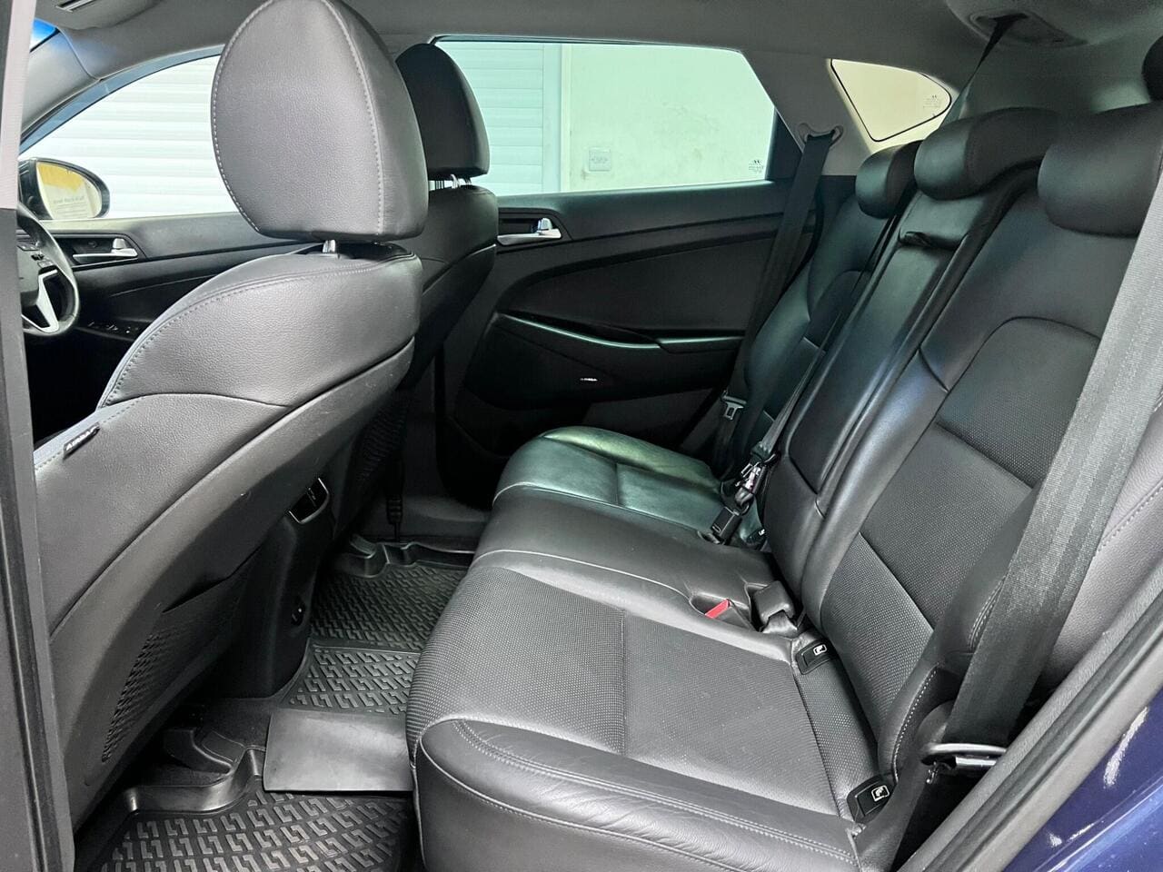 2020 Hyundai TUCSON, seats rear (photo 25 of 40)