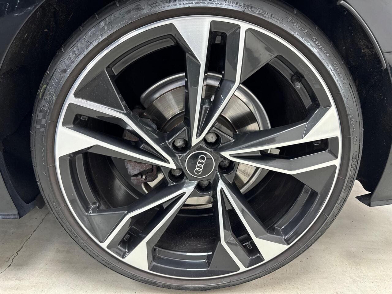2023 Audi A5, wheel (photo 41 of 56)