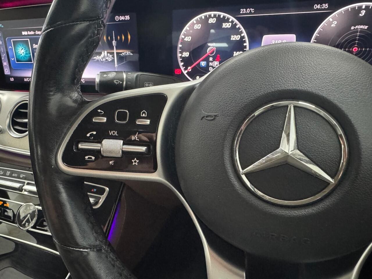 2018 Mercedes-Benz E Class (photo 29 of 36)