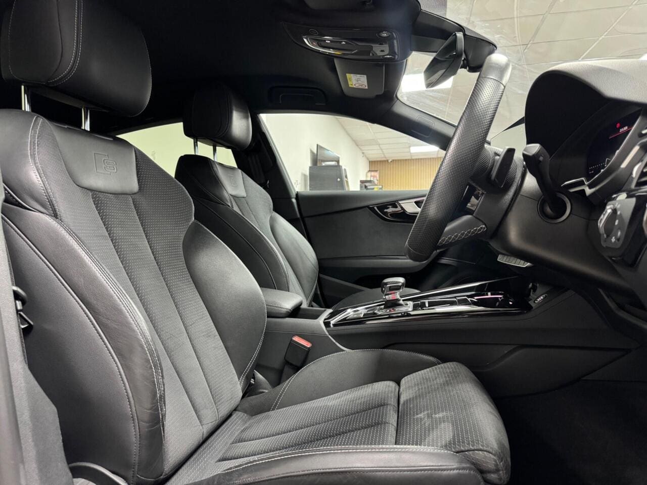 2023 Audi A5, seat driver (photo 12 of 56)