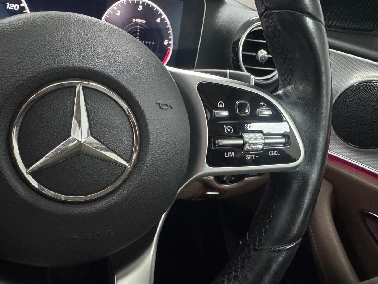 2018 Mercedes-Benz E Class, misc controls (photo 30 of 36)