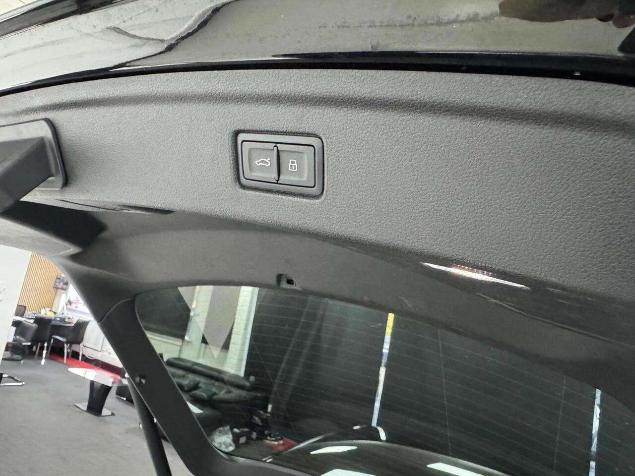 2023 Audi A5, misc controls (photo 11 of 56)