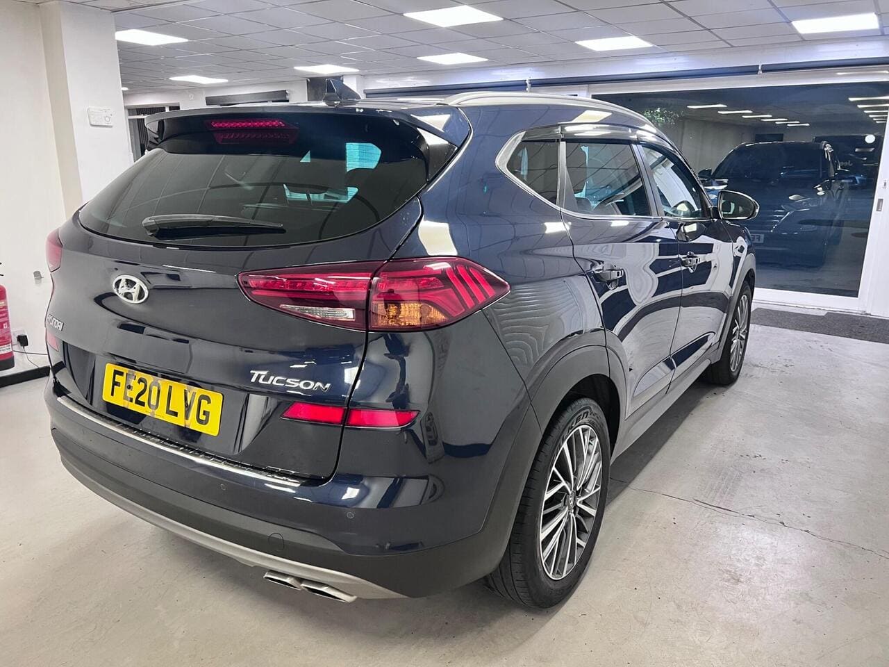 2020 Hyundai TUCSON, rear right (photo 6 of 40)