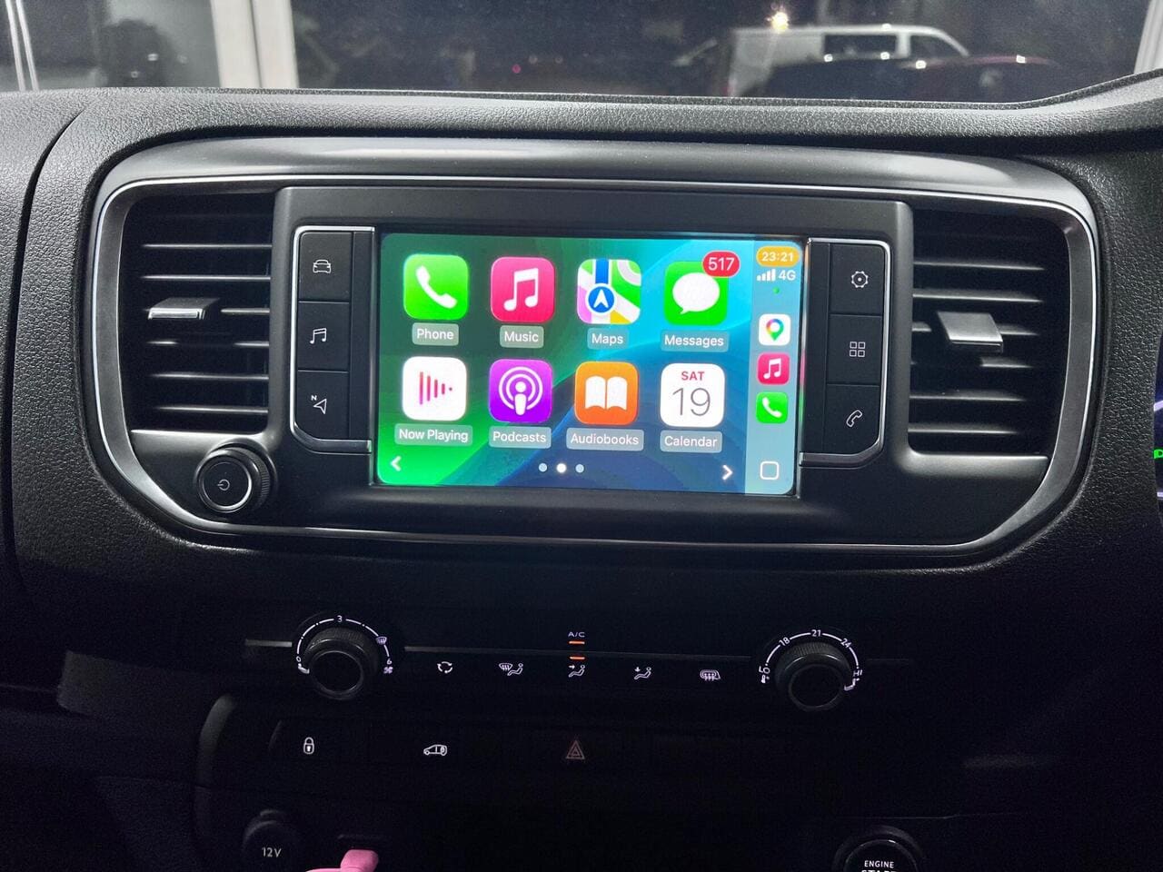 2023 Toyota ProAce, infotainment system (photo 16 of 36)