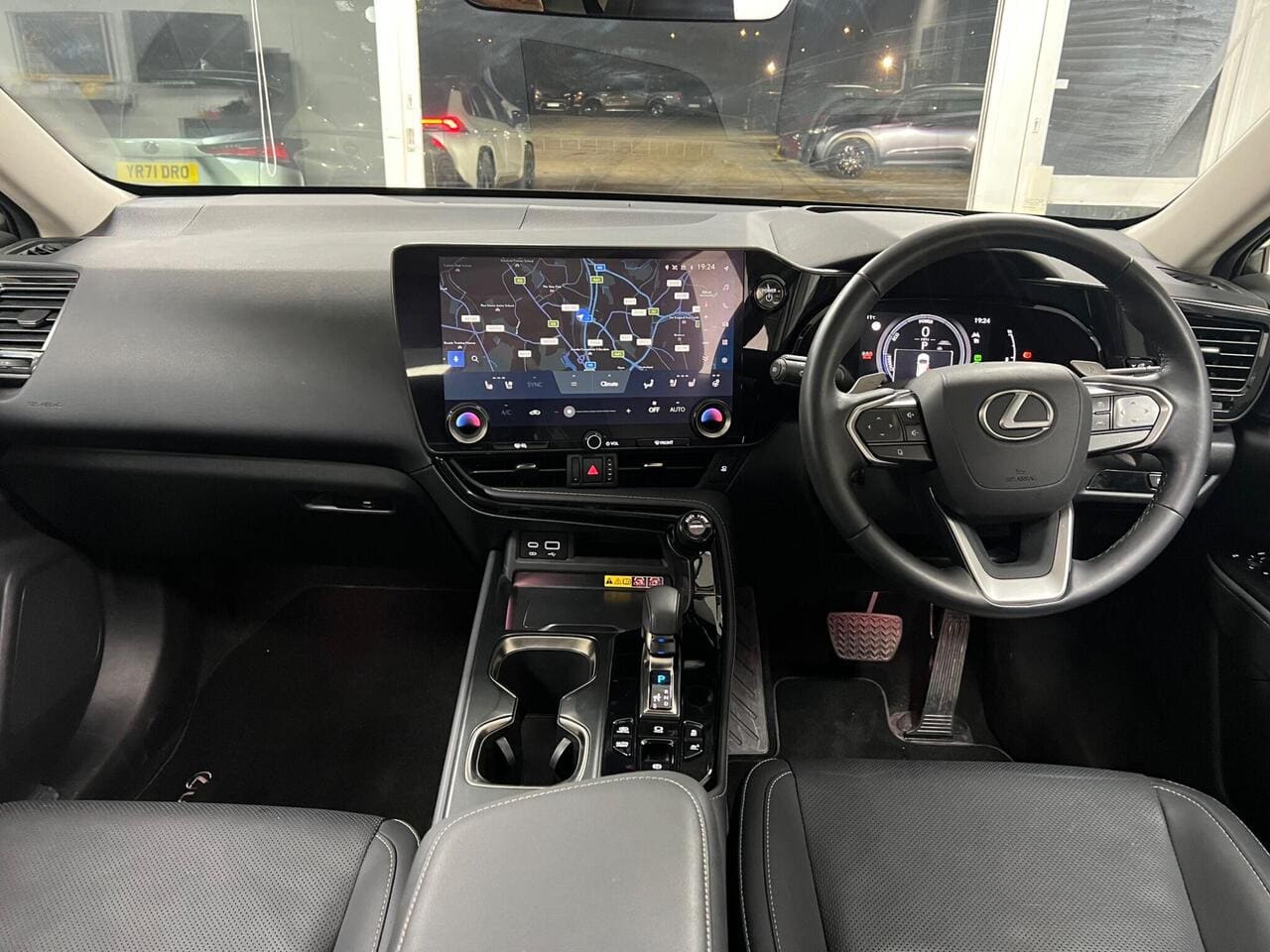 2022 Lexus NX, interior front (photo 33 of 46)
