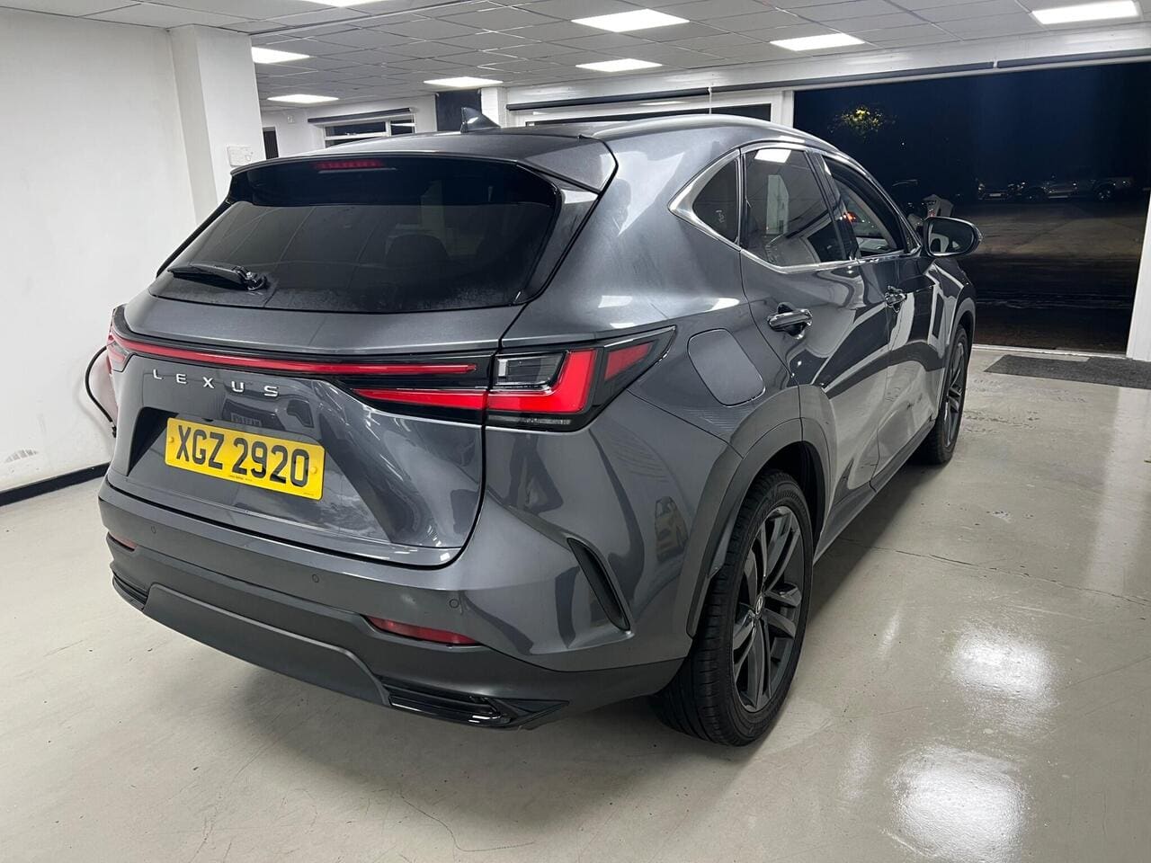 2022 Lexus NX, rear right (photo 5 of 46)