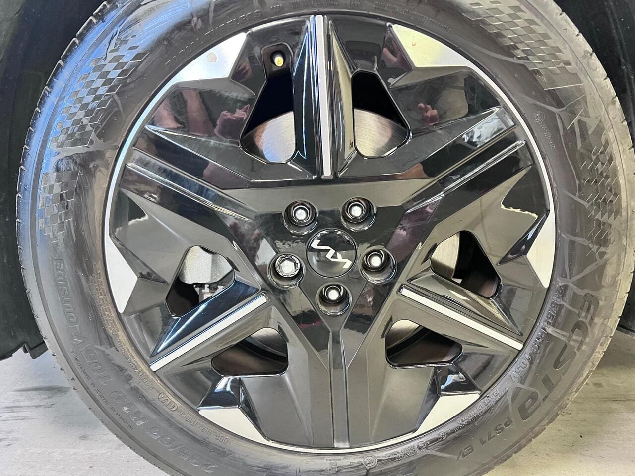 2025 Kia EV6, wheel (photo 37 of 37)